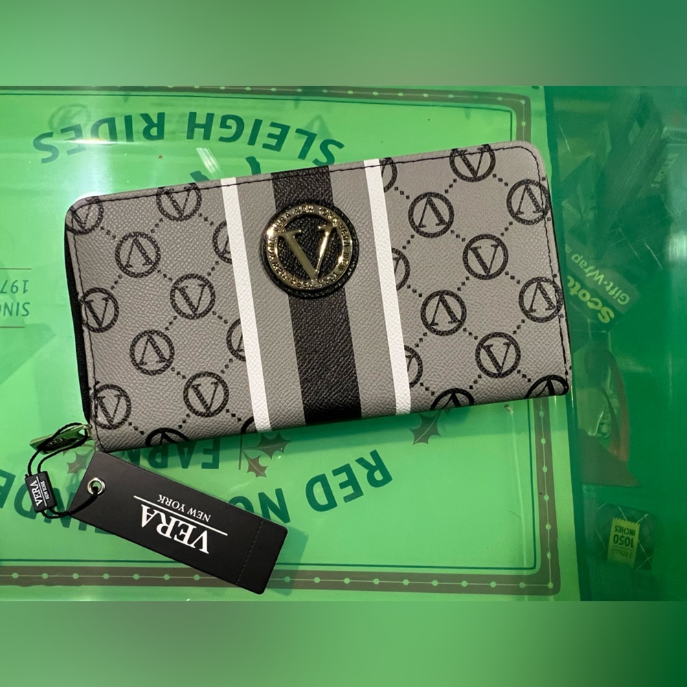 Pick your favorite 5 - NWT Wallets - Picture 8 of 14